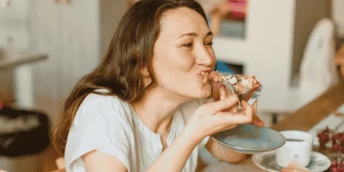 dental implants vs dentures eating comfort